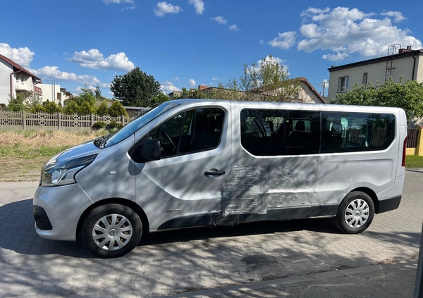 Renault Trafic cena 59900 przebieg: 155000, rok produkcji 2017 z Mrocza małe 254
